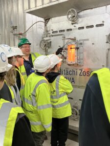 Pupils from Tring School visiting the grate